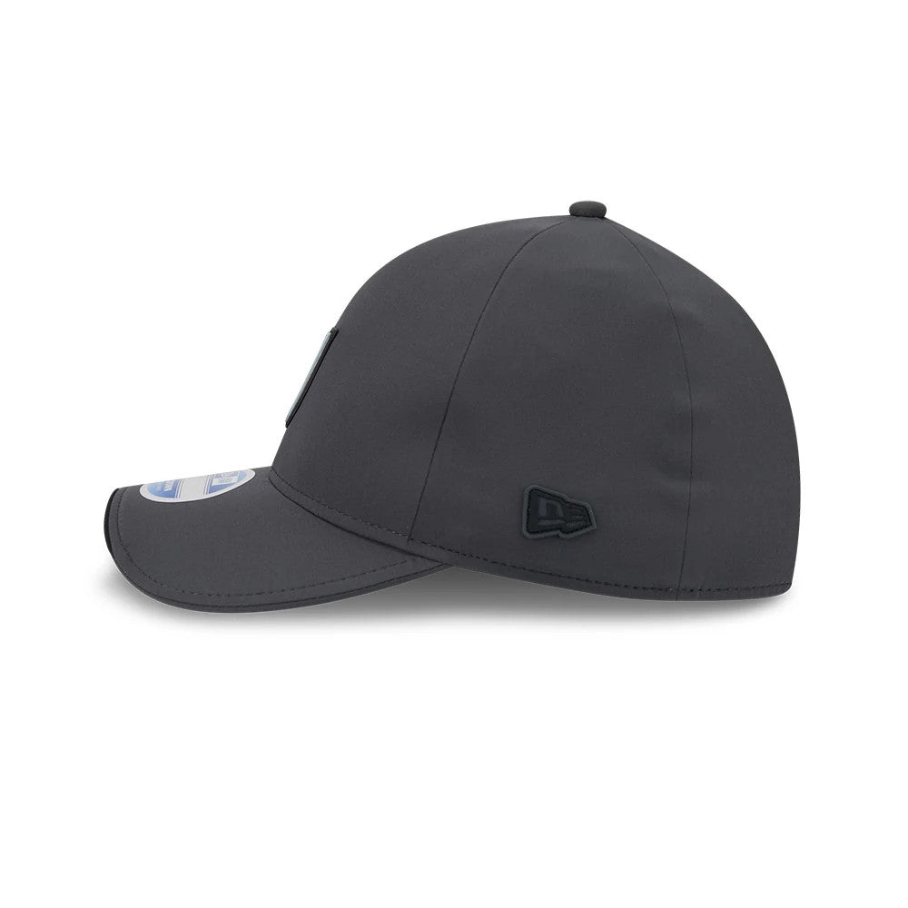 Pictured is this NFL Sideline 2026 Las Vegas Raiders 39THIRTY M-Crown Stretch Fit cap in charcoal. 4