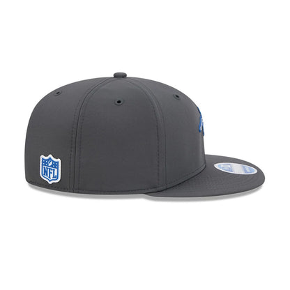Pictured is this NFL Sideline 2026 Indianapolis Colts 9FIFTY Snapback cap in charcoal. 6