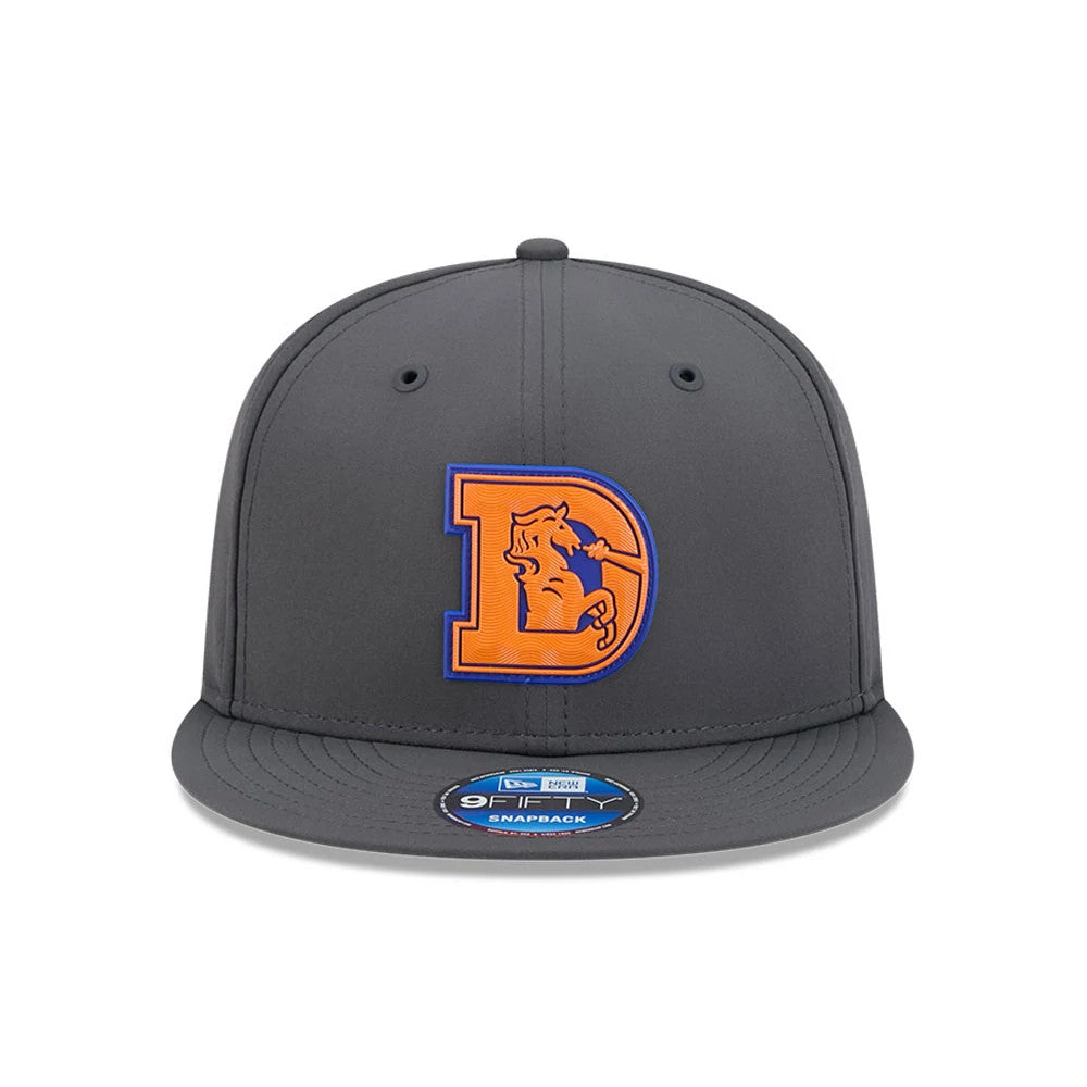 Pictured is this NFL Sideline 2026 Denver Broncos 9FIFTY Snapback cap in charcoal. 3