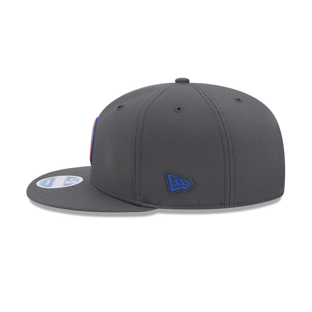 Pictured is this NFL Sideline 2026 Denver Broncos 9FIFTY Snapback cap in charcoal. 6