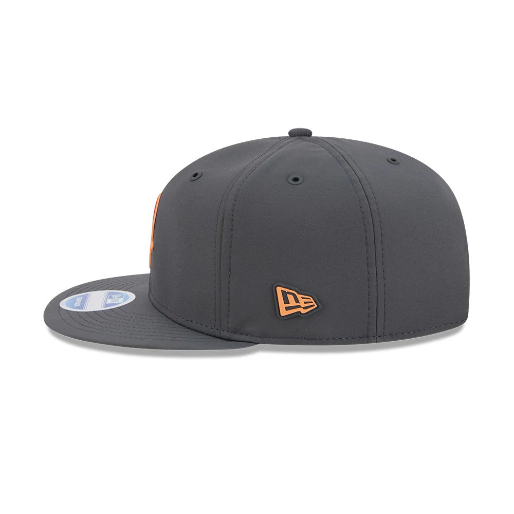 Pictured is this NFL Sideline 2026 Tampa Bay Buccaneers 9FIFTY Snapback cap in charcoal. 6