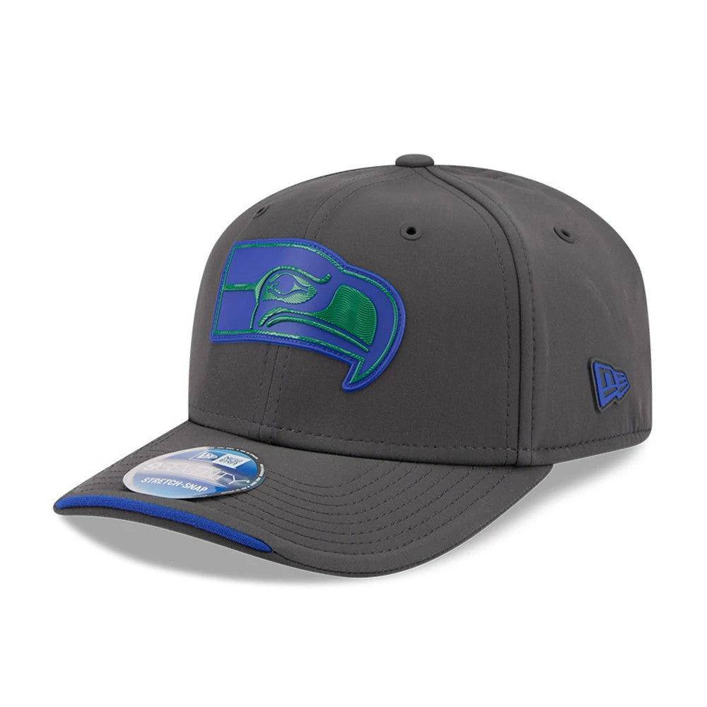 Pictured is this NFL Sideline 2026 Seattle Seahawks 9SEVENTY Stretch Snap cap in charcoal. 1
