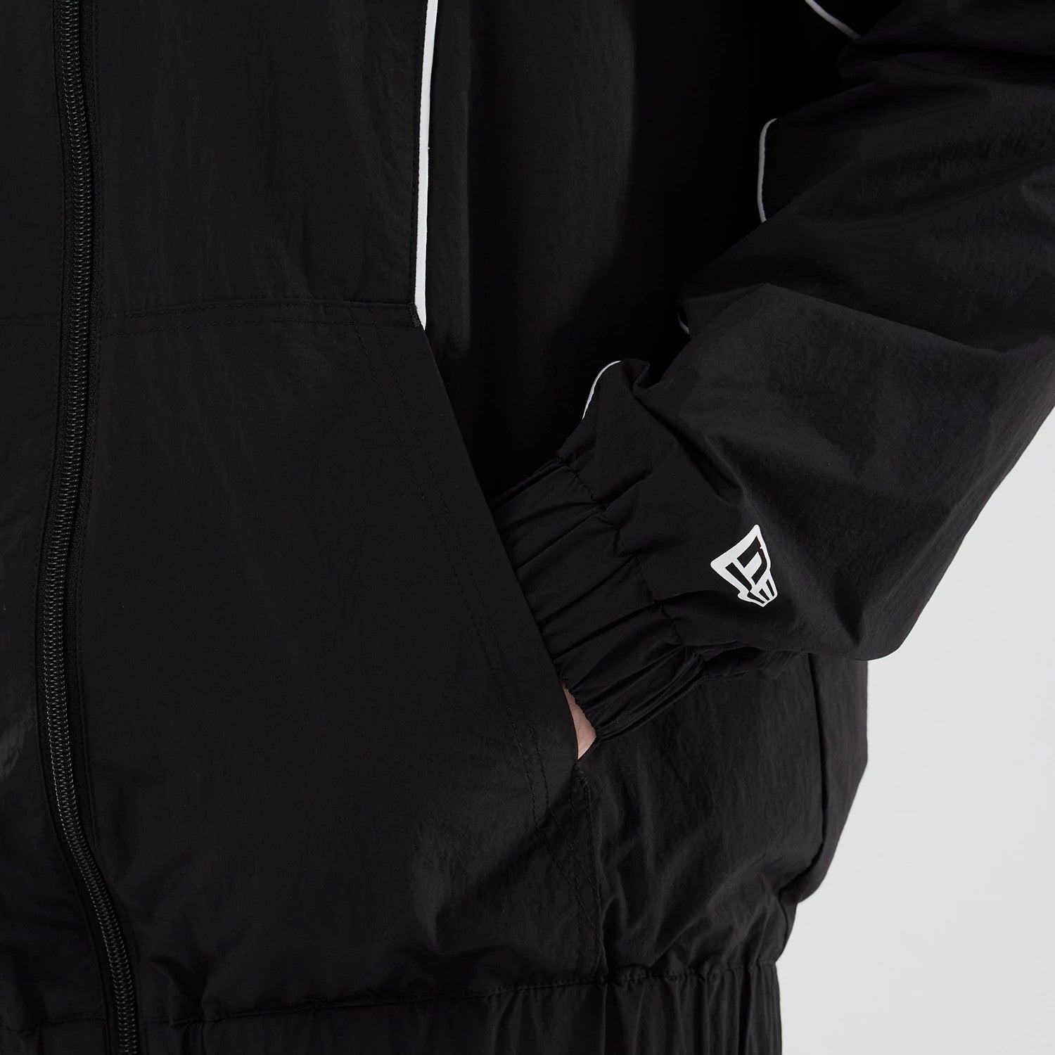 The model is wearing this MLB Piping LA Dodgers Jacket in black. 5