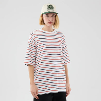 The model is wearing this New Era Stripe Oversized T-Shirt in white. 4