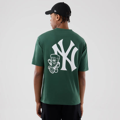 The model is wearing this MLB Food Graphic New York Yankees Oversized T-Shirt in dark green. 2
