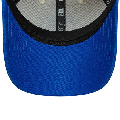 Pictured is this Chelsea FC Contrast 9FORTY cap in cream & blue. 5