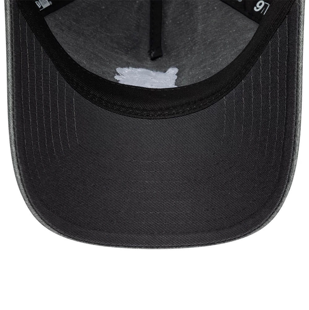 Pictured is this Chelsea FC Washed 9TWENTY A-Frame cap in dark grey. 5