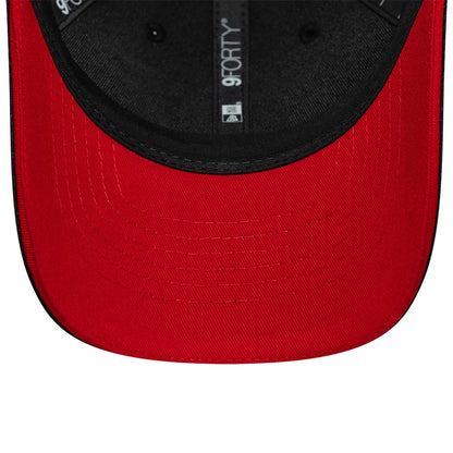 Pictured is this AC Milan Diamond Era 9FORTY M-Crown cap in black. 2