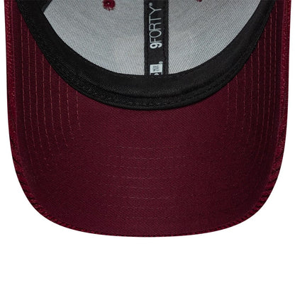 Pictured is this AS Roma Fleck Cord 9FORTY cap in dark red. 5
