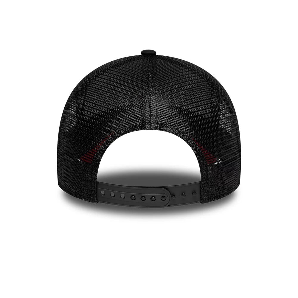 Pictured is this Liverpool FC Gradient 9FORTY A-Frame Trucker cap in black. 5