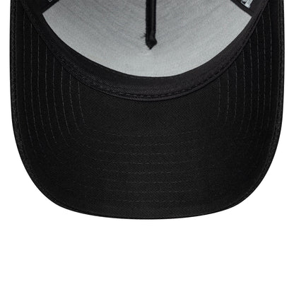 Pictured is this Liverpool FC Iridescent 9FORTY A-Frame Trucker cap in black. 5