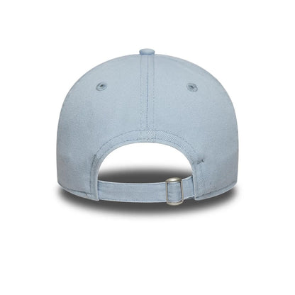 Pictured is this Alpine Racing Heritage Logo 9TWENTY cap in blue. 4