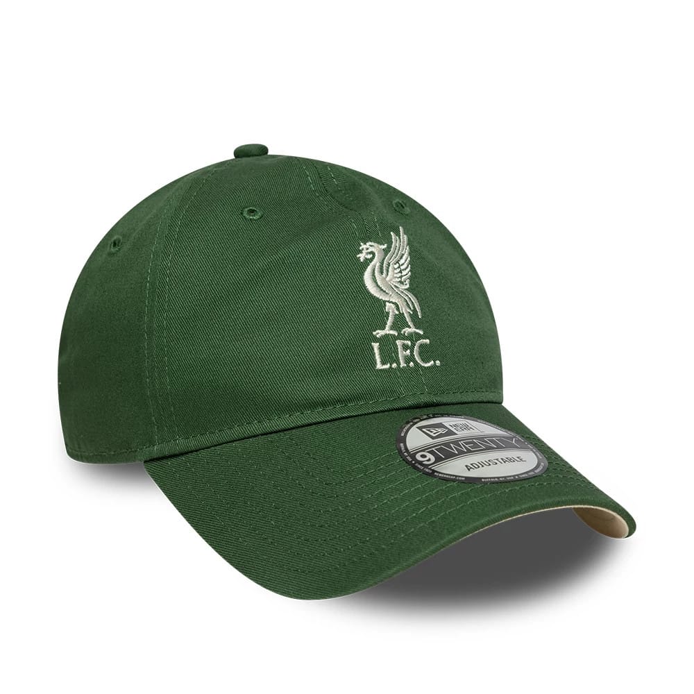 Pictured is this Liverpool FC 9TWENTY cap in dark green. 4