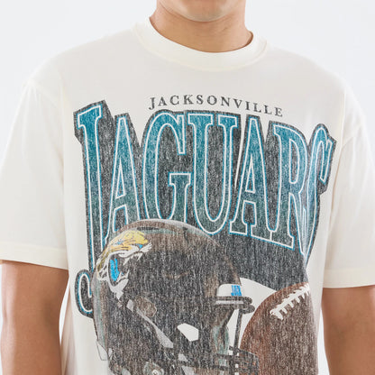 The model is wearing this NFL Sport Classic Jacksonville Jaguars T-Shirt in Cream. 4