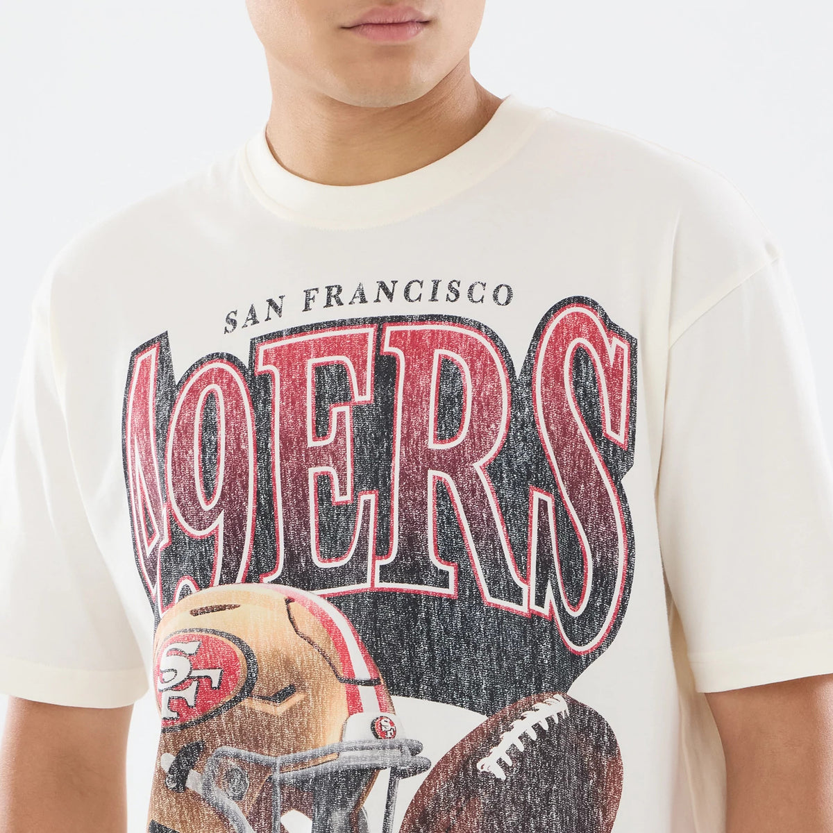 The model is wearing this NFL Sport Classic San Francisco 49ers T-Shirt in cream. 5