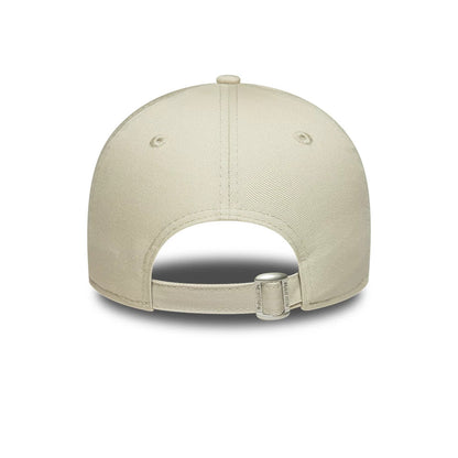 Pictured is this Womens MLB League Essential New York Yankees 9FORTY cap in cream. 4
