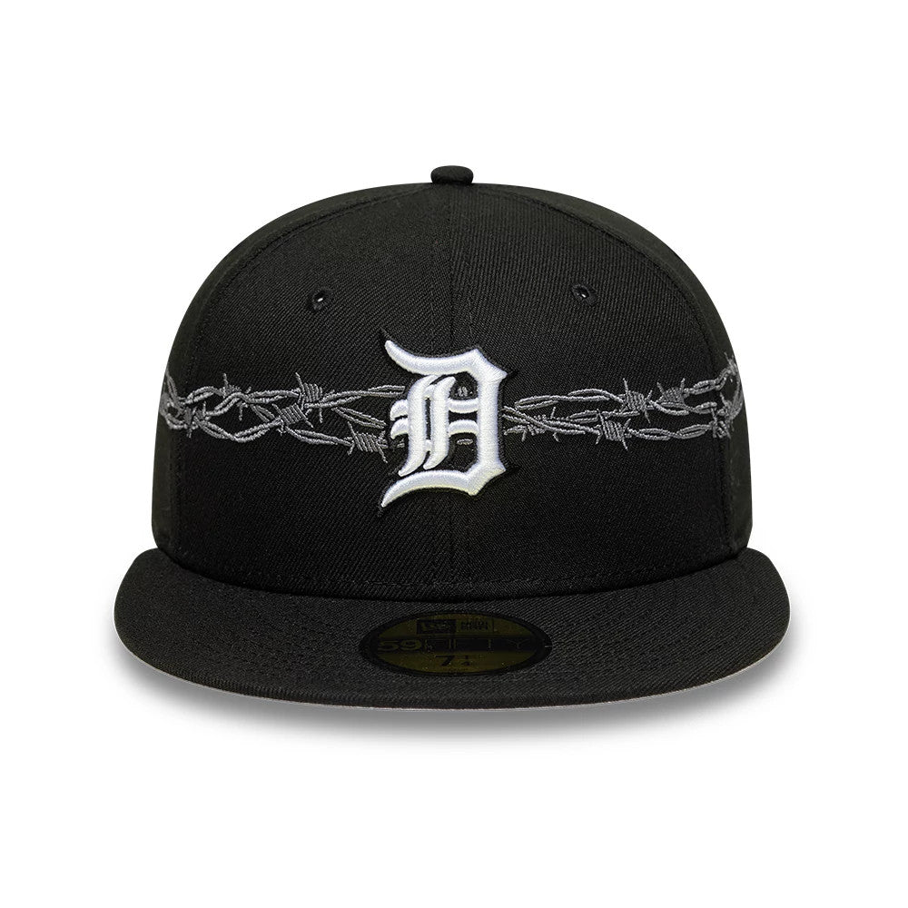 Pictured is this MLB Icon Detroit Tigers 59FIFTY Fitted cap in black. 3