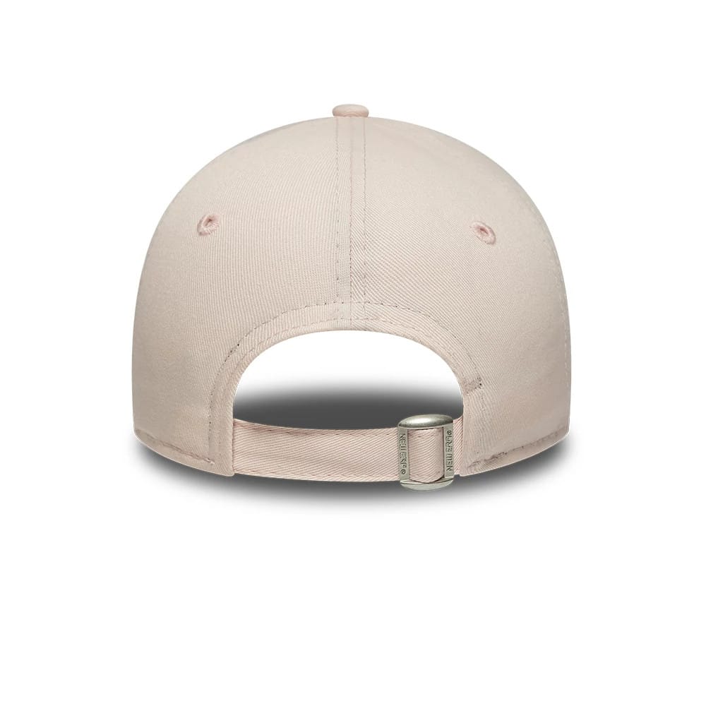 Pictured is this Child MLB Food Icon New York Yankees 9FORTY cap in pastel pink. 4