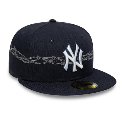 Pictured is this MLB Icon New York Yankees 59FIFTY Fitted cap in navy. 4