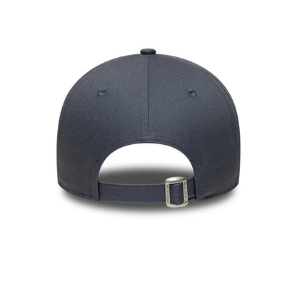 Pictured is this MLB Outline Camo LA Dodgers 9FORTY cap in grey. 4