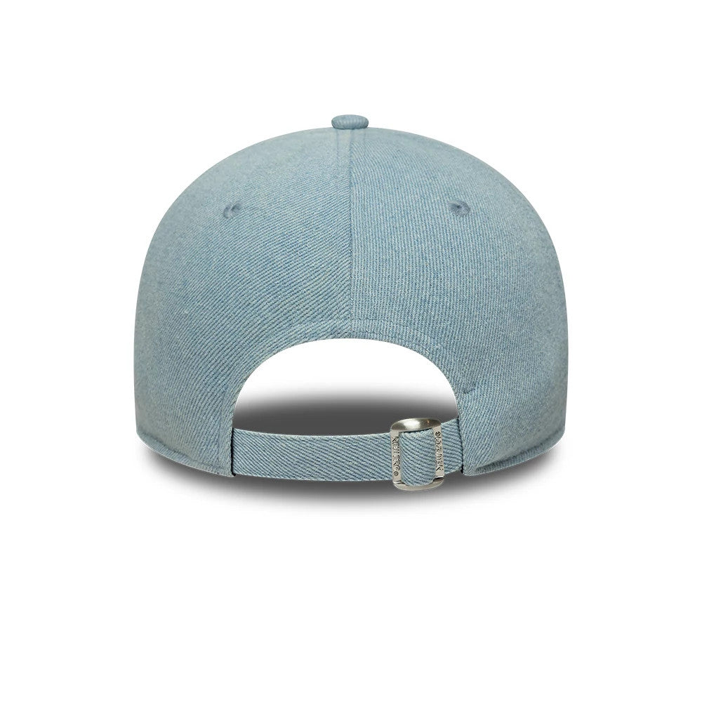 Pictured is this New Era Denim 9FORTY cap in pastel blue. 4