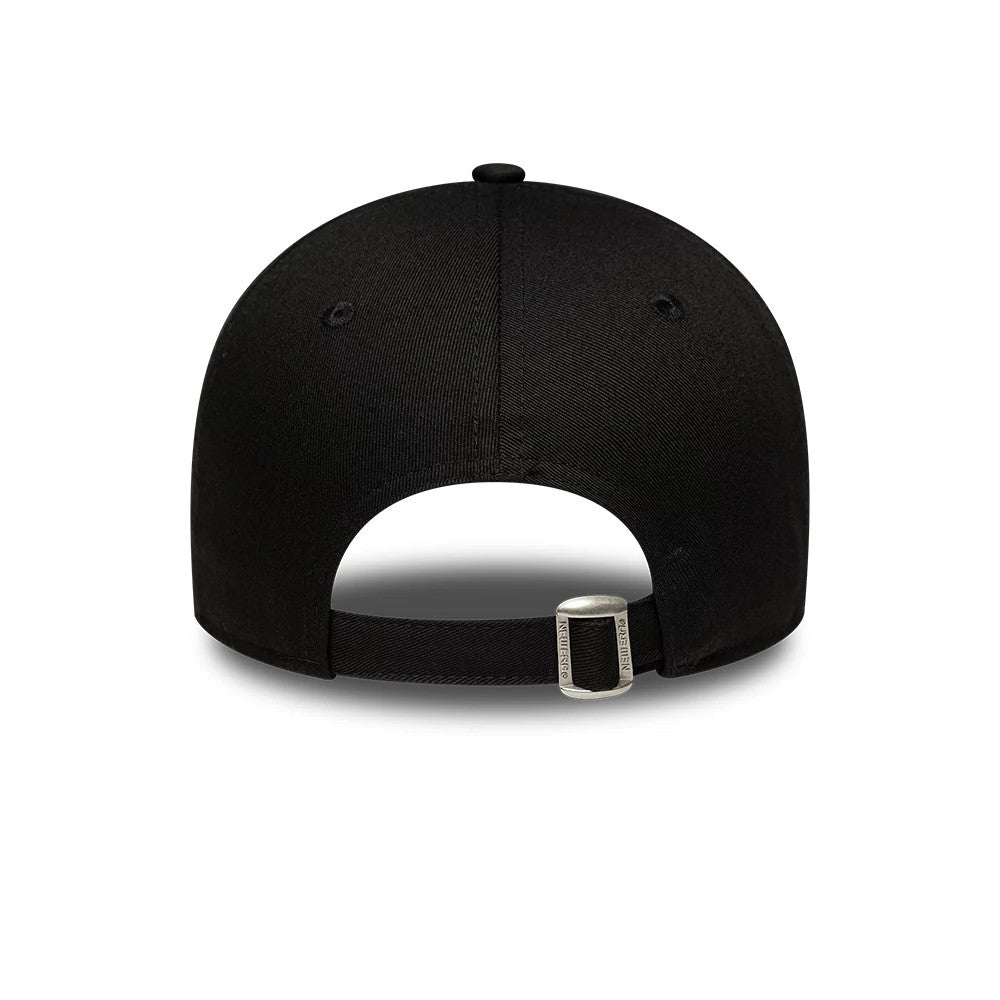 Pictured is this Womens MLB Flower Icon New York Yankees 9FORTY cap in black. 4