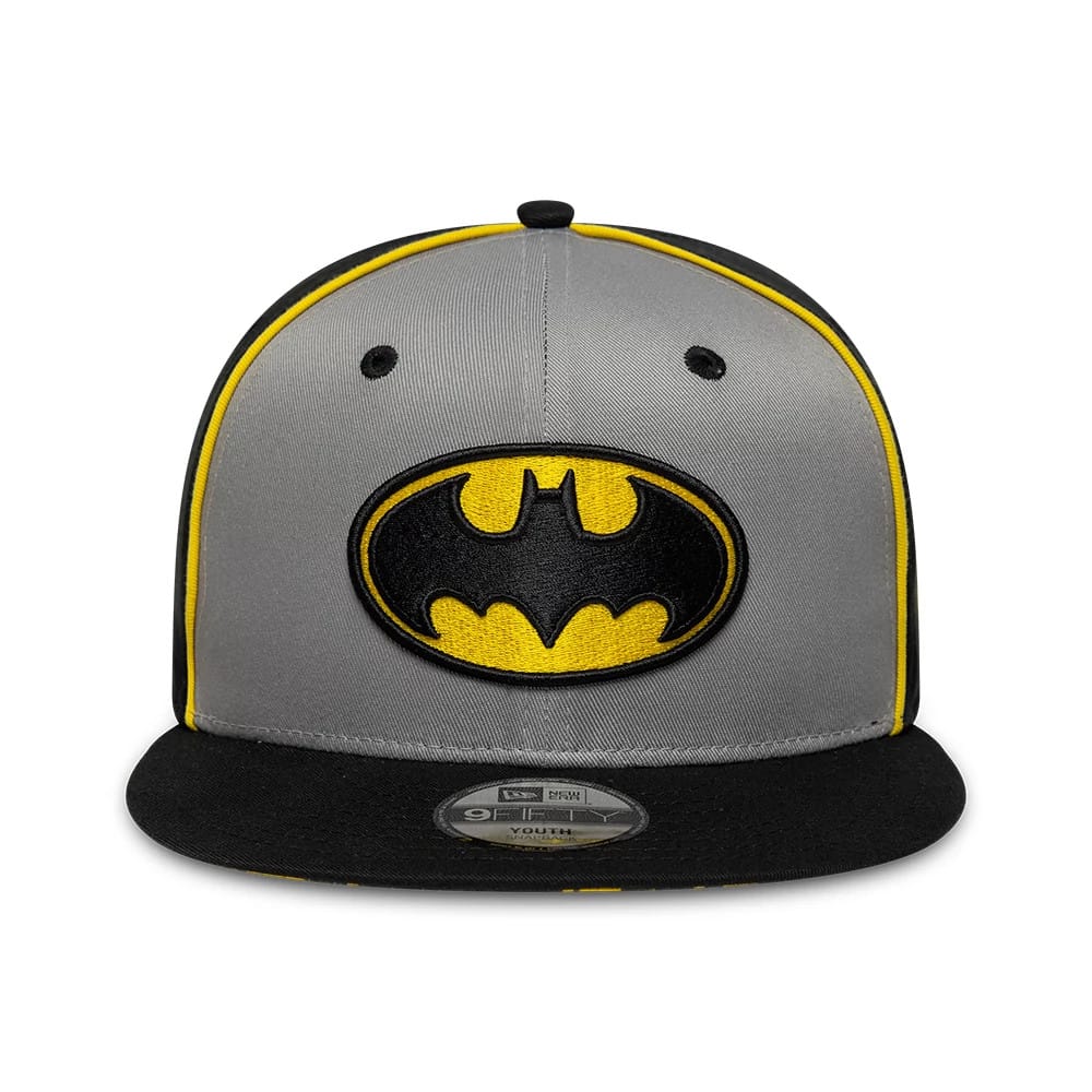 Pictured is this Youth DC Piping Batman 9FIFTY Snapback cap in black. 3