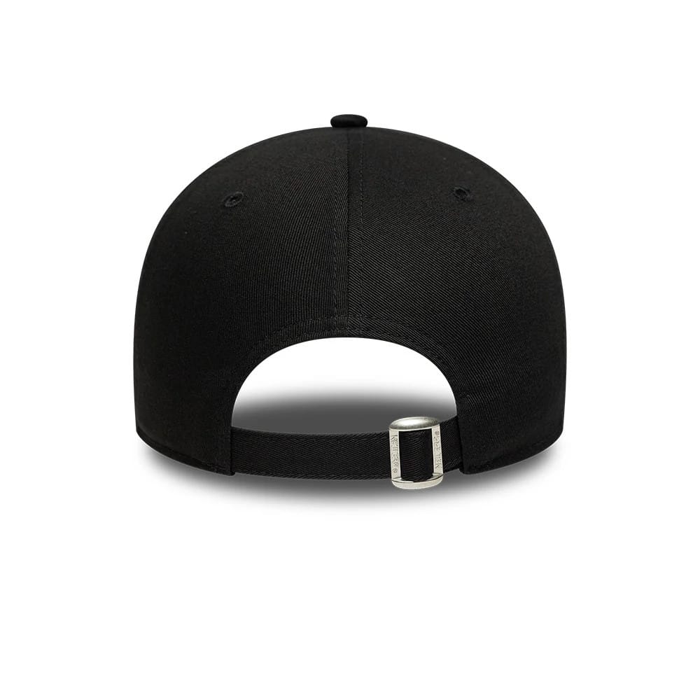 Pictured is this MLB Metallic Outline LA Dodgers 9FORTY cap in black. 4