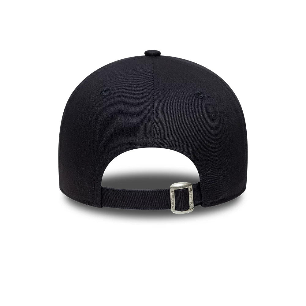 Pictured is this MLB Patch New York Yankees 9FORTY cap in navy. 4