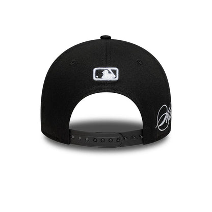 Pictured is this MLB Side Script Chicago White Sox 9FORTY M-Crown cap in black. 5