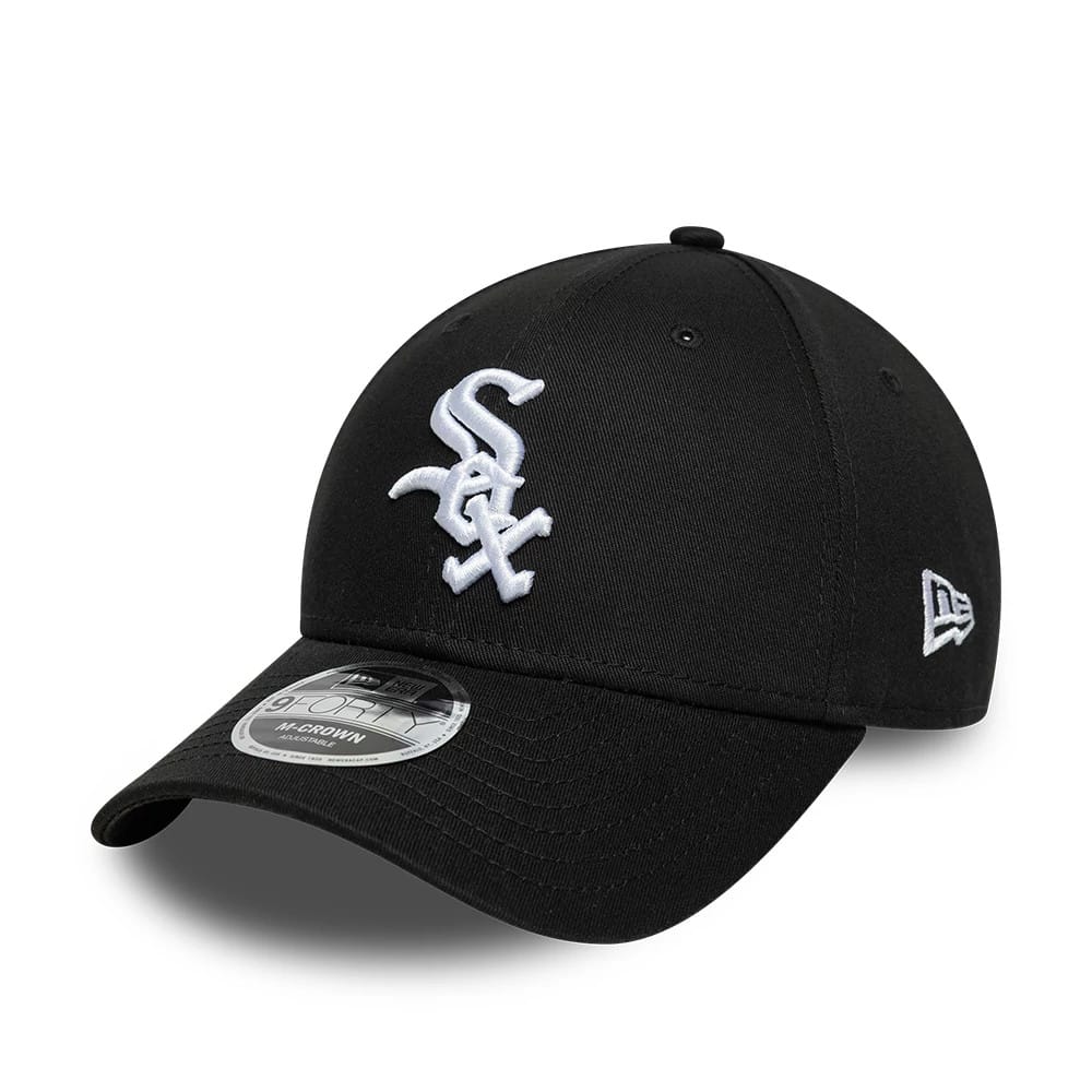 Pictured is this MLB Side Script Chicago White Sox 9FORTY M-Crown cap in black. 3