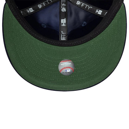 Pictured is this MLB Heritage New York Yankees Retro Crown 9FIFTY cap in navy. 2