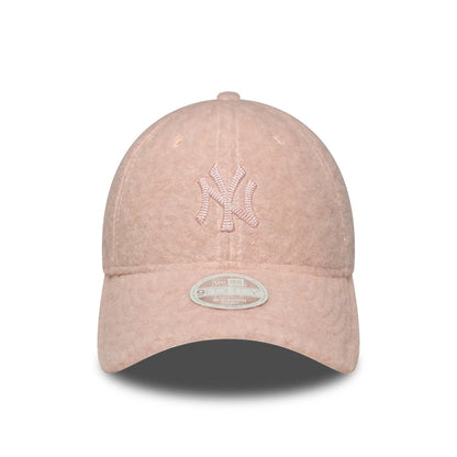 Pictured is this Womens MLB Winter Borg New York Yankees 9FORTY M-Crown cap in pastel pink. 2