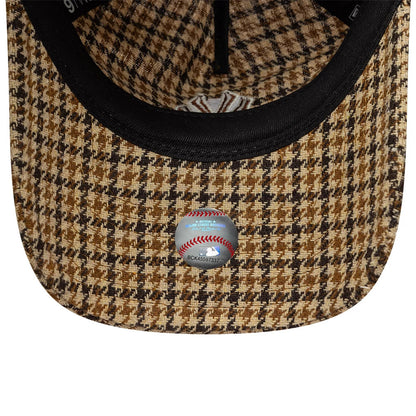Pictured is this MLB Check New York Yankees 9TWENTY A-Frame cap in beige. 5