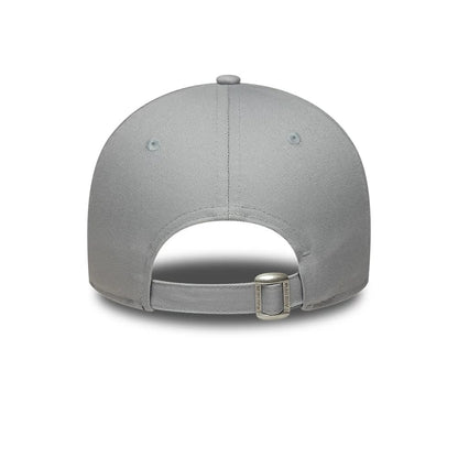 Pictured is this Womens MLB Metallic LA Dodgers 9FORTY cap in grey. 4