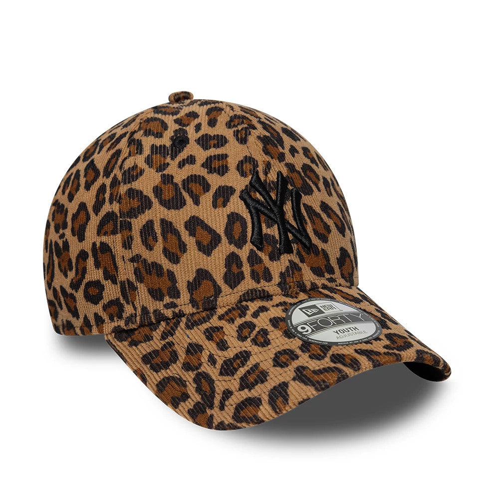 Pictured is this Youth MLB Leopard Cord New York Yankees 9FORTY cap in beige. 3