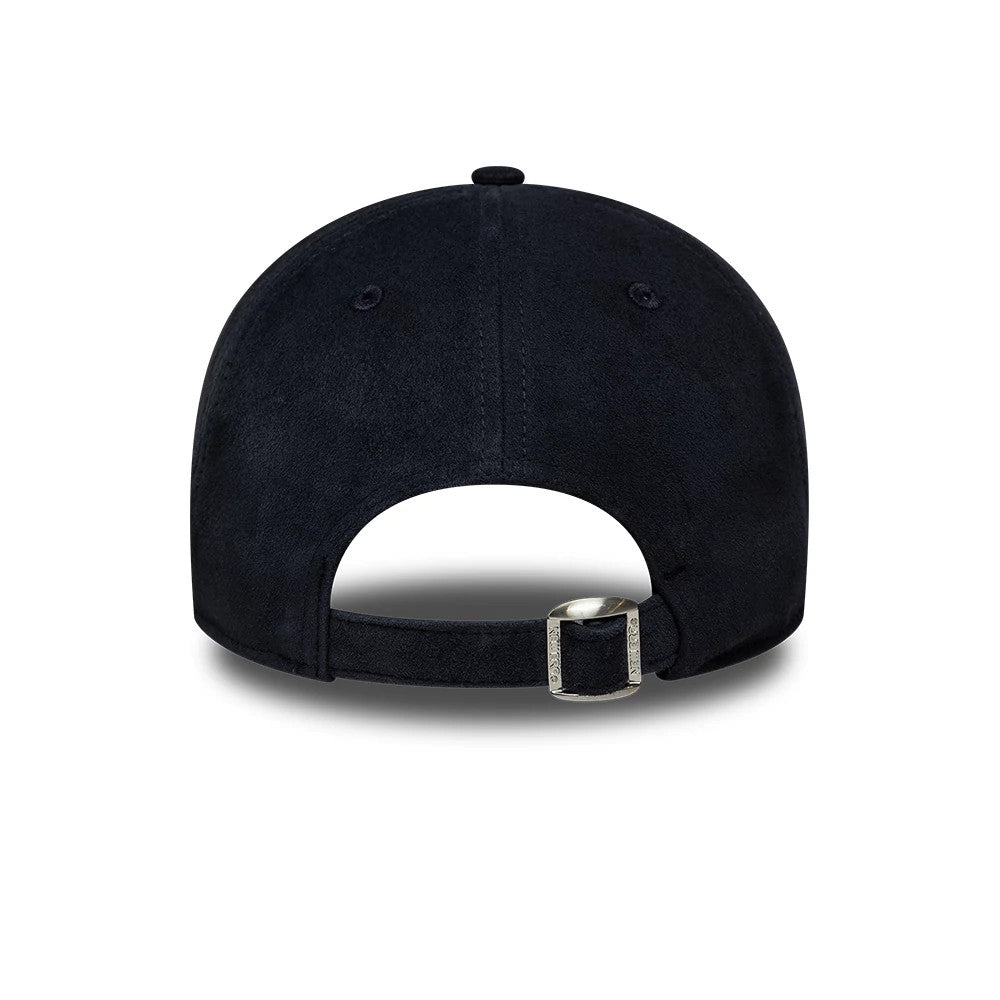 Pictured is this MLB Suede New York Yankees 9TWENTY cap in navy. 4
