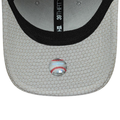 Pictured is this MLB Stretch Mesh New York Yankees 39THIRTY Stretch Fit cap in grey. 5