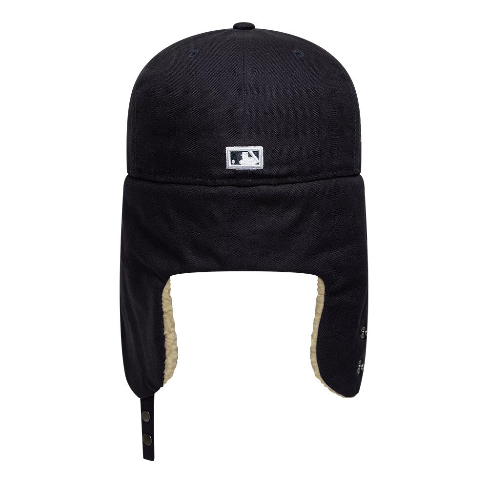 Pictured is this MLB World Series New York Yankees Dogear 59FIFTY Fitted cap in navy. 8