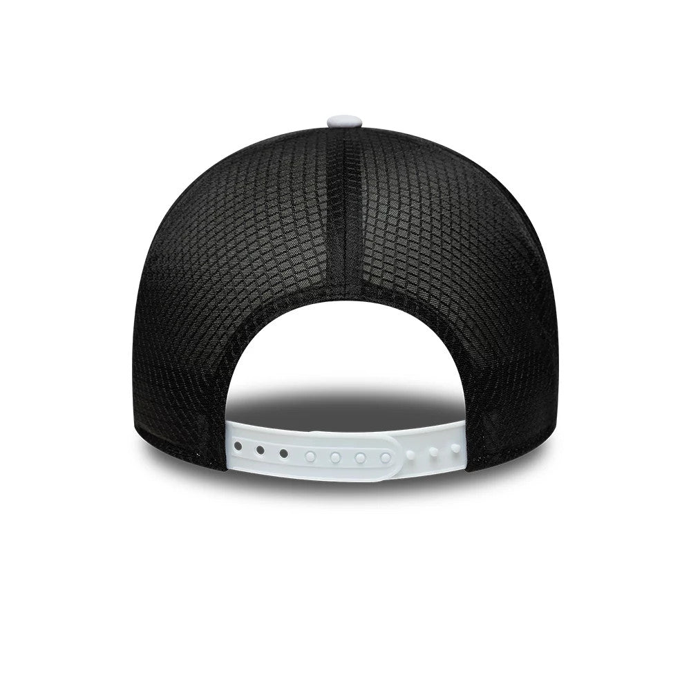 Pictured is this MLB Sporty LA Dodgers 9FORTY Apex cap in white. 4