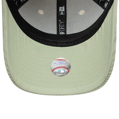 Pictured is this Youth MLB Cord LA Dodgers 9FORTY M-Crown cap in cream. 5