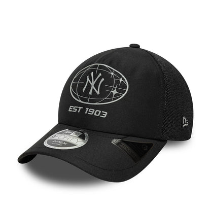 Pictured is this MLB Graphic New York Yankees 9FORTY Apex cap in black. 1