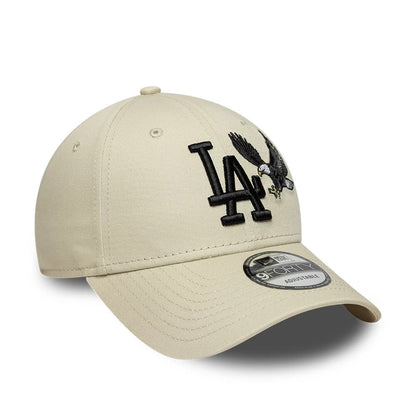 Pictured is this MLB Outdoor Icon LA Dodgers 9FORTY cap in cream. 3