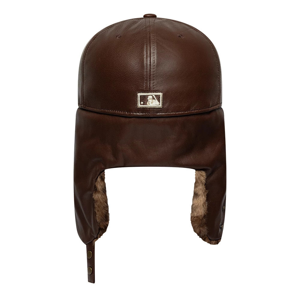 Pictured is this MLB Leather New York Yankees Dogear 59FIFTY Fitted cap in brown. 9