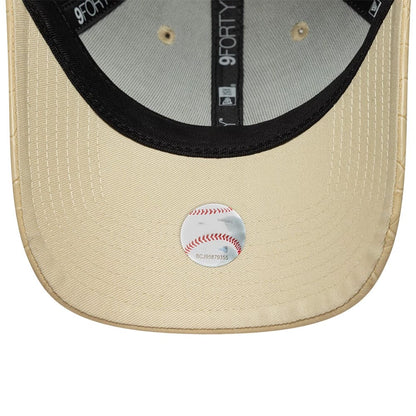 Pictured is this Womens MLB Pattern PU New York Yankees 9FORTY cap in light beige. 5