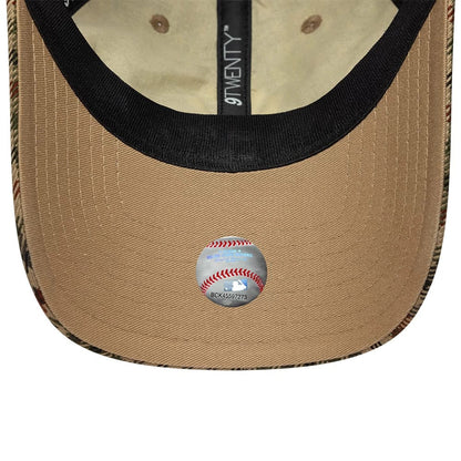 Pictured is this MLB Check New York Yankees 9TWENTY cap in beige. 5