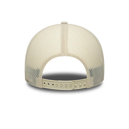 Pictured is this MLB Sporty Seattle Mariners 9FORTY Apex cap in cream. 4