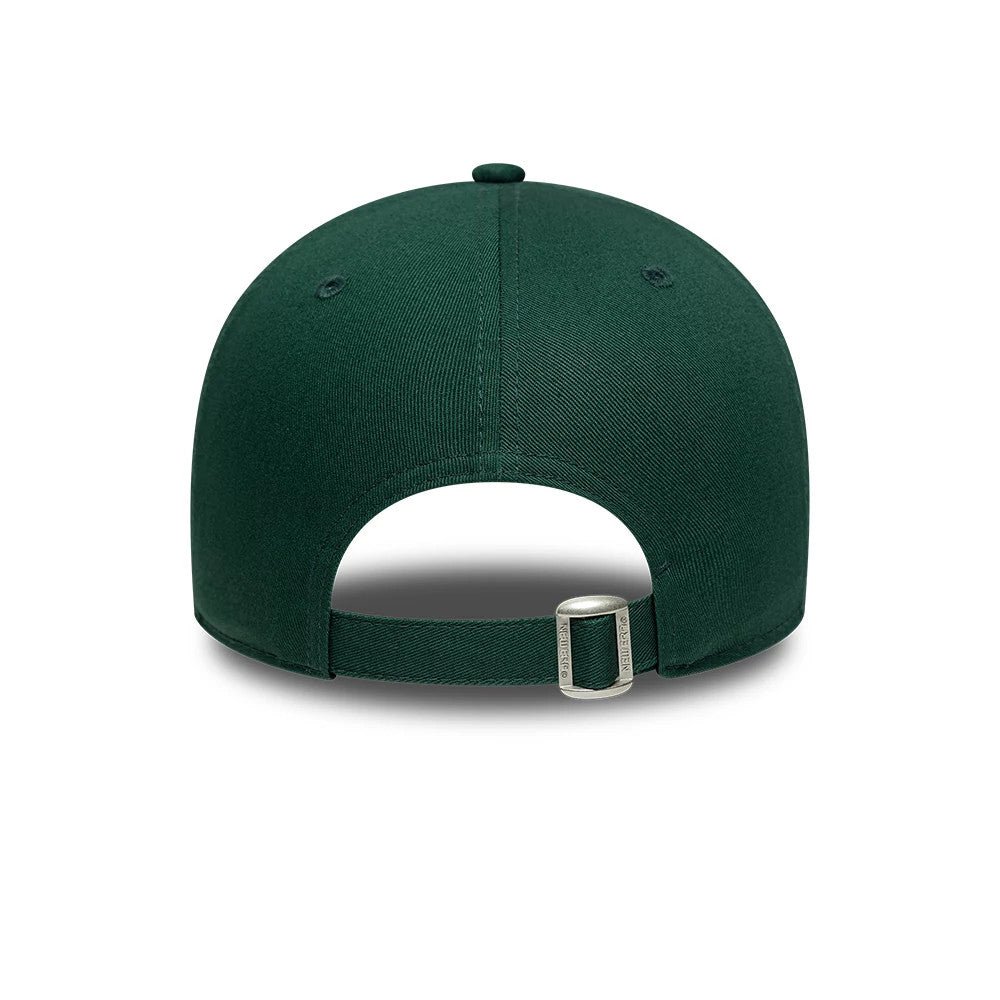 Pictured is this MLB Outdoor Icon New York Yankees 9FORTY cap in dark green. 4