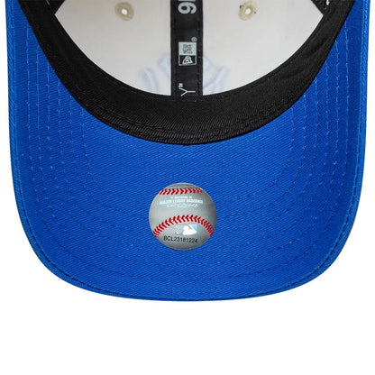 Pictured is this Toddler MLB League Essential New York Yankees 9FORTY cap in cream & blue. 5