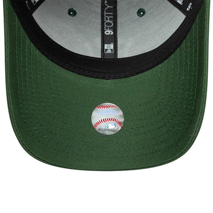 Pictured is this MLB Food Icon New York Yankees 9FORTY cap in dark green. 5